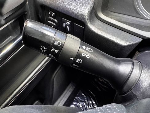 Used 2019 Toyota 4Runner SR5 AWD/4WD image 27