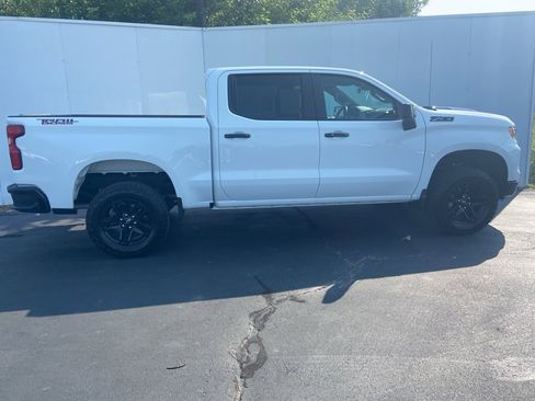 Certified 2024 Chevrolet Silverado 1500 LT Trail Boss w/ Convenience Package II image 13