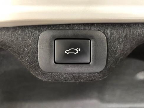 Used 2024 Lexus ES 250 w/ Premium Package AWD/4WD image 31