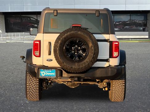 Used 2022 Ford Bronco 2-Door w/ Sasquatch Package image 7