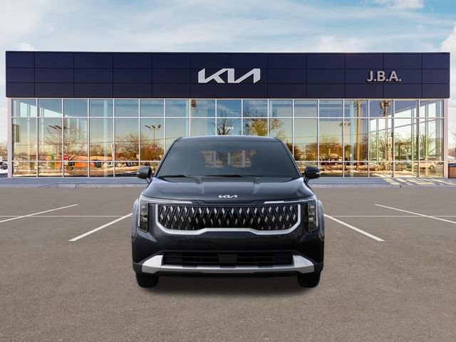 New 2027 Kia Carnival FWD image 2