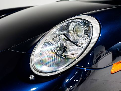 Used 2006 Porsche 911 Carrera S RWD image 31