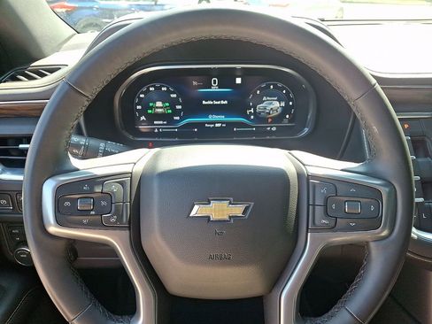 Used 2023 Chevrolet Tahoe Premier AWD/4WD image 20