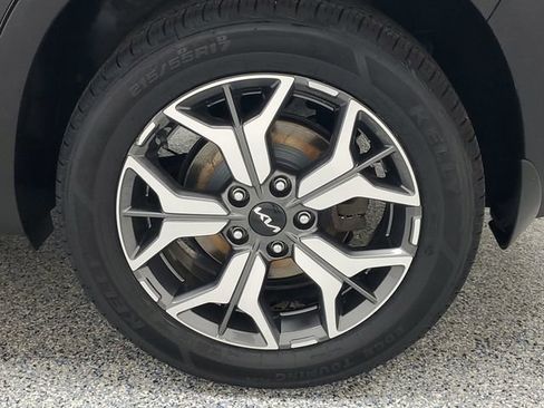Used 2022 Kia Seltos EX AWD/4WD image 5