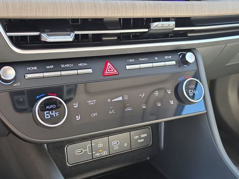 New 2026 Hyundai Sonata Limited FWD image 32