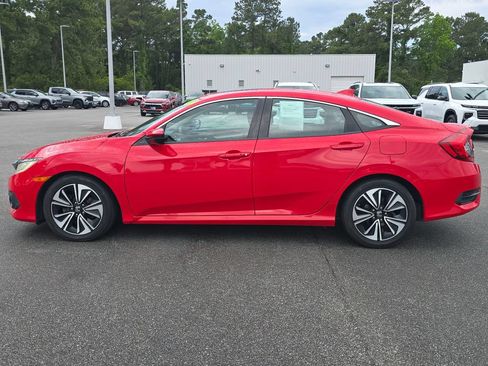 Used 2017 Honda Civic EX-T image 6