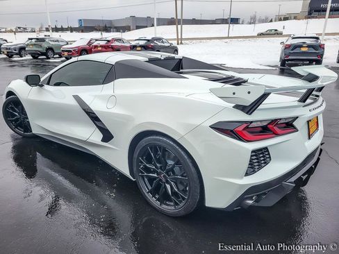 Used 2024 Chevrolet Corvette Stingray Preferred Conv w/ Stealth Interior Trim Package image 7