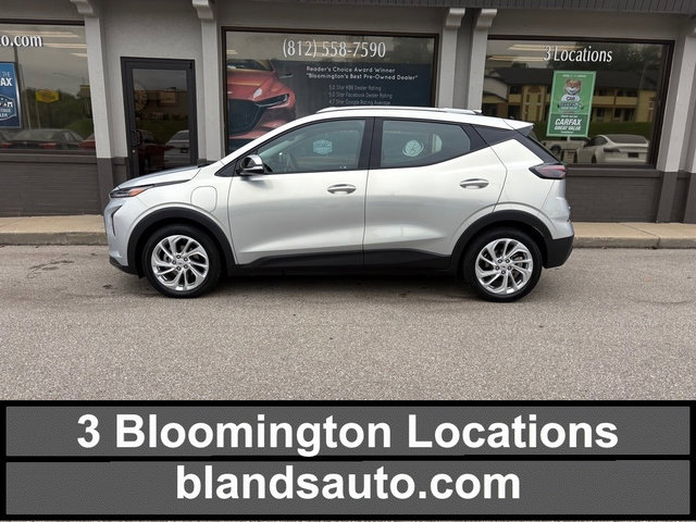 Used 2023 Chevrolet Bolt EUV LT FWD image 1