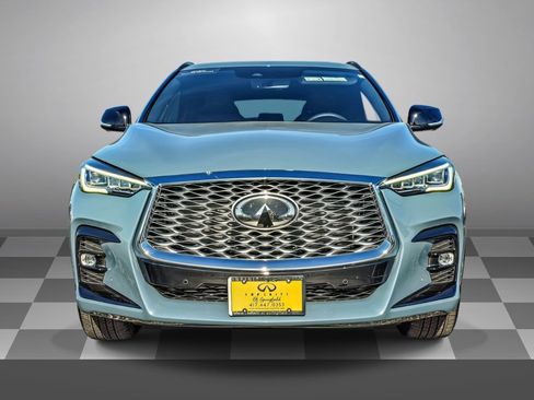 Used 2025 INFINITI QX55 Essential AWD/4WD image 2