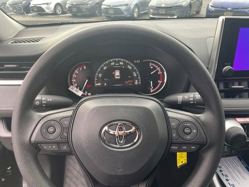 New 2025 Toyota RAV4 LE image 24