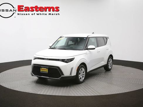 Used 2023 Kia Soul LX FWD image 53