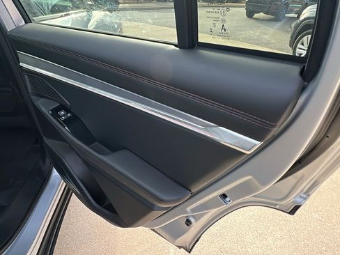 Used 2024 Jeep Wagoneer Launch Edition image 22