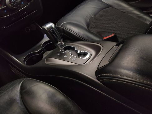 Used 2018 Dodge Journey Crossroad w/ Driver Convenience Group FWD image 26