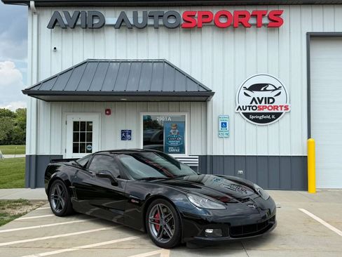 Used 2009 Chevrolet Corvette Z06 RWD image 2