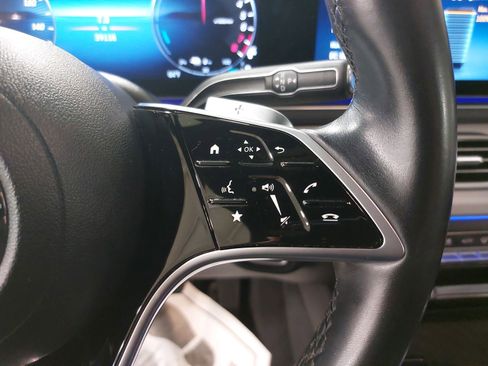 Used 2024 Mercedes-Benz GLE 450e 4MATIC image 19