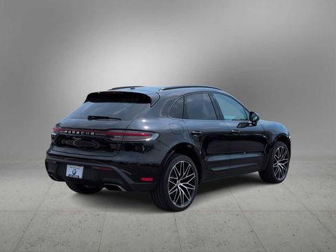 Used 2024 Porsche Macan AWD/4WD image 8