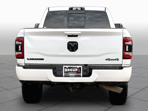 Used 2022 RAM 2500 Laramie w/ Night Edition AWD/4WD image 5