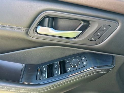 Used 2022 Nissan Rogue SL FWD image 15