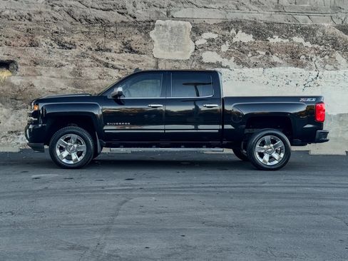Used 2017 Chevrolet Silverado 1500 LTZ Z71 image 7