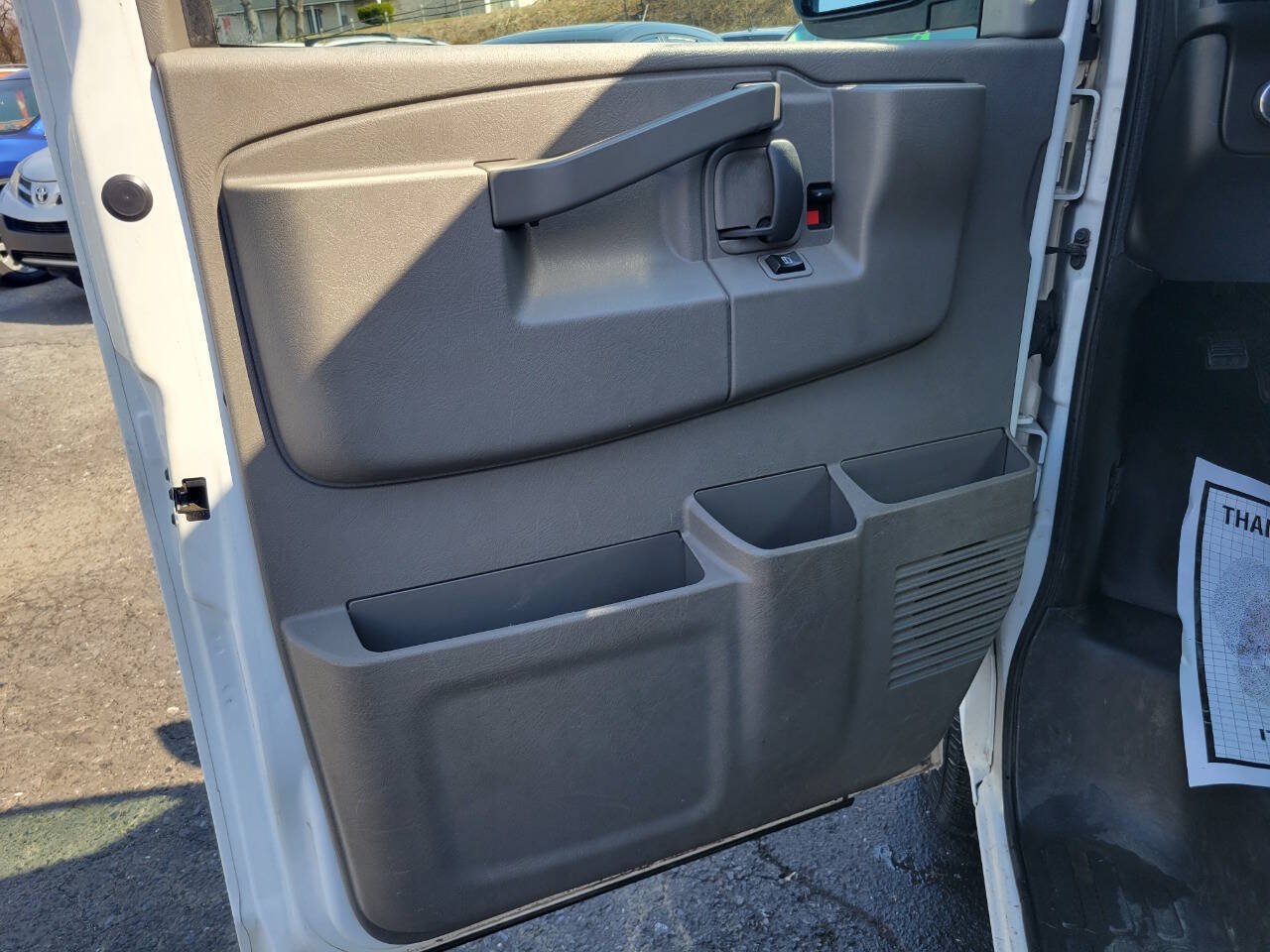 Used 2019 Chevrolet Express 2500 w/ Communications Package RWD image 13