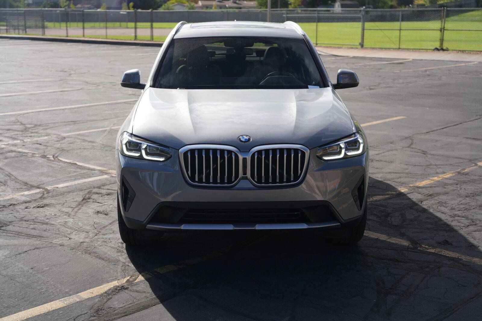 Used 2024 BMW X3 xDrive30i w/ Premium Package AWD/4WD image 8