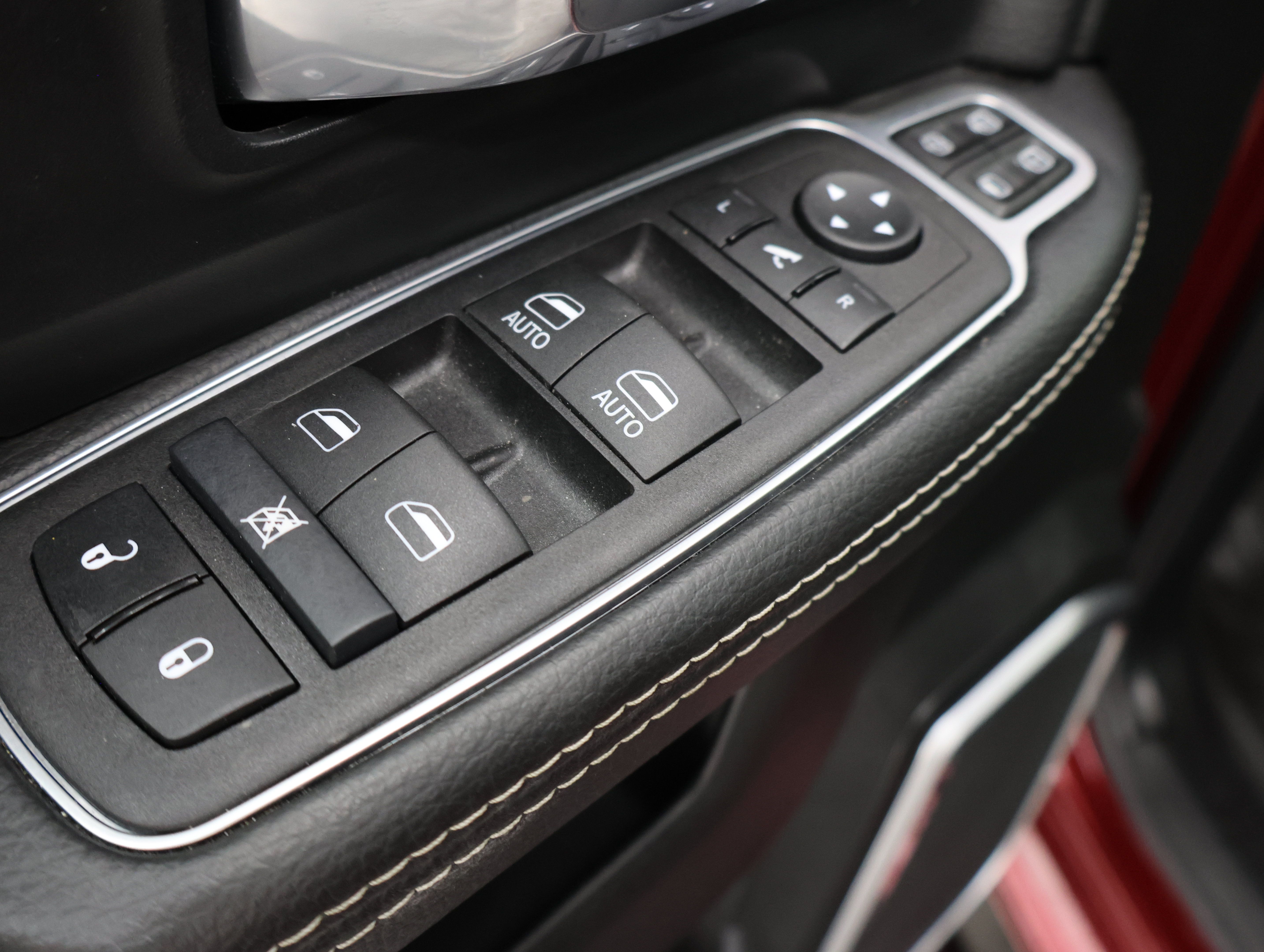 Used 2024 RAM 2500 Laramie w/ Night Edition AWD/4WD image 42