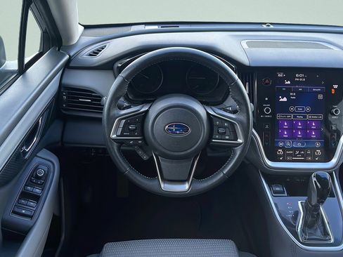 Used 2020 Subaru Outback Premium image 10