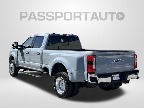 Used 2026 Ford F450 Lariat w/ Lariat Ultimate Package AWD/4WD image 2