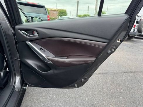 Used 2017 MAZDA MAZDA6 Touring w/ Touring Premium Package FWD image 9