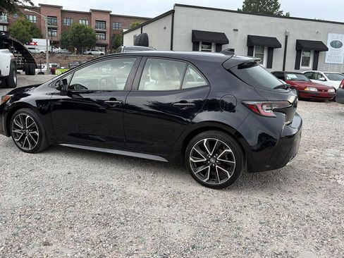 Used 2022 Toyota Corolla XSE FWD image 12