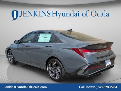 New 2026 Hyundai Elantra Sport FWD image 6