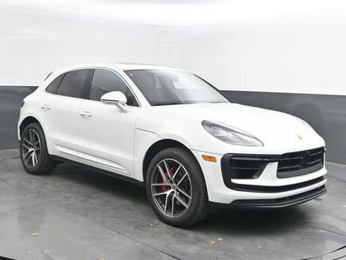 Used 2023 Porsche Macan S image 7