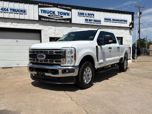 Used 2024 Ford F250 XLT AWD/4WD image 1