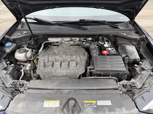 Used 2021 Audi Q3 2.0T Premium image 12