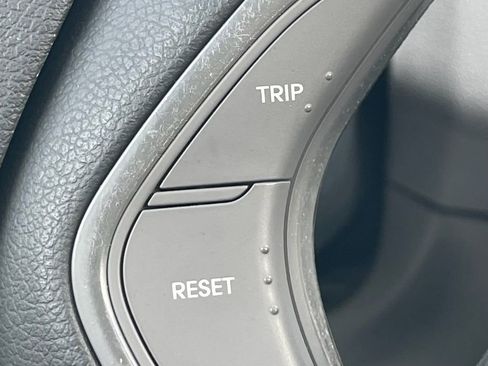 Used 2011 Hyundai Sonata SE w/ Navigation & Sunroof Pkg 4 image 25