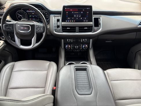 Used 2021 GMC Yukon SLT w/ SLT Luxury Package AWD/4WD image 2