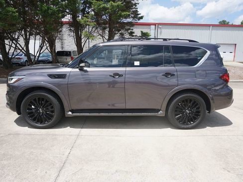 Used 2023 INFINITI QX80 Sensory w/ All-Season Package AWD/4WD image 27