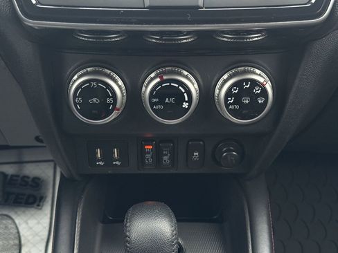 Used 2024 Mitsubishi Outlander Sport SE image 26