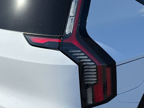 New 2026 Kia EV9 GT-Line image 32