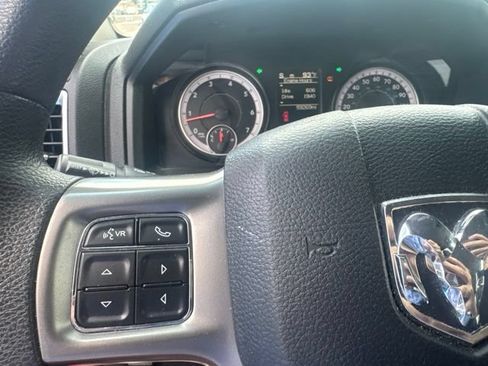 Used 2022 RAM 1500 Classic SLT RWD image 13