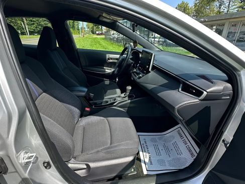 Used 2020 Toyota Corolla SE FWD image 31