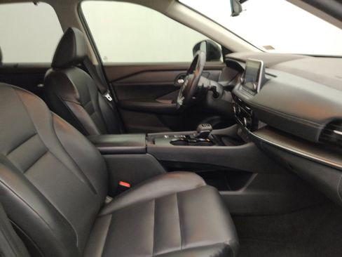 Used 2023 Nissan Rogue SV w/ SV Premium Package FWD image 21