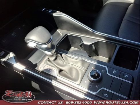 Used 2023 Kia Sorento S AWD/4WD image 34
