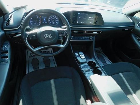 Used 2023 Hyundai Sonata SE image 13