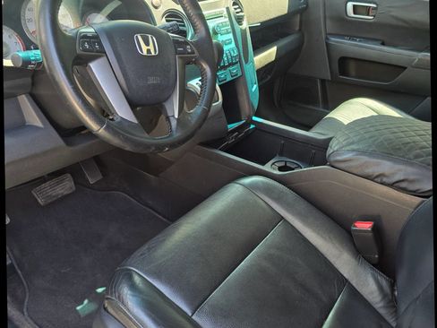 Used 2011 Honda Pilot EX-L image 18