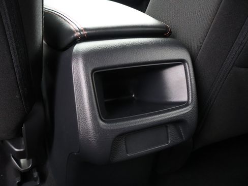 Used 2024 Honda HR-V Sport image 11