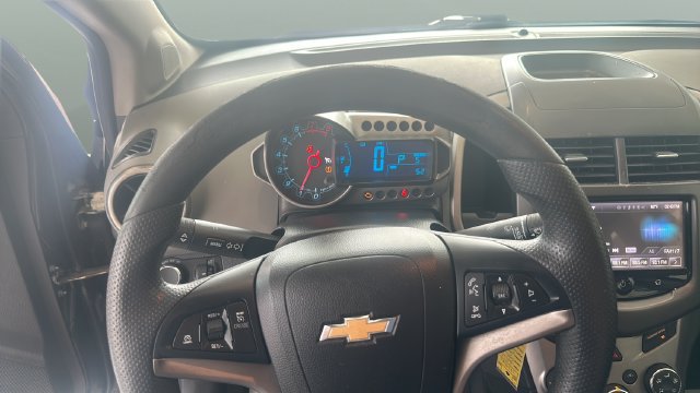 Used 2016 Chevrolet Sonic LT FWD image 13
