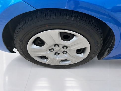 Used 2015 Dodge Dart SE w/ Convenience Group FWD image 25