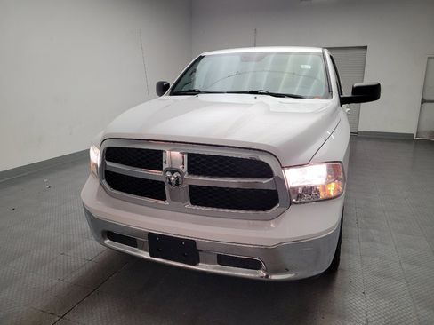 Used 2015 RAM 1500 Classic SLT AWD/4WD image 15