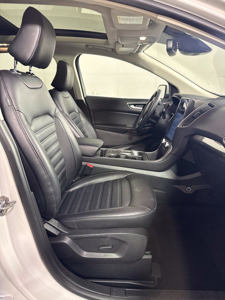 Used 2024 Ford Edge SEL w/ Convenience Package AWD/4WD image 17